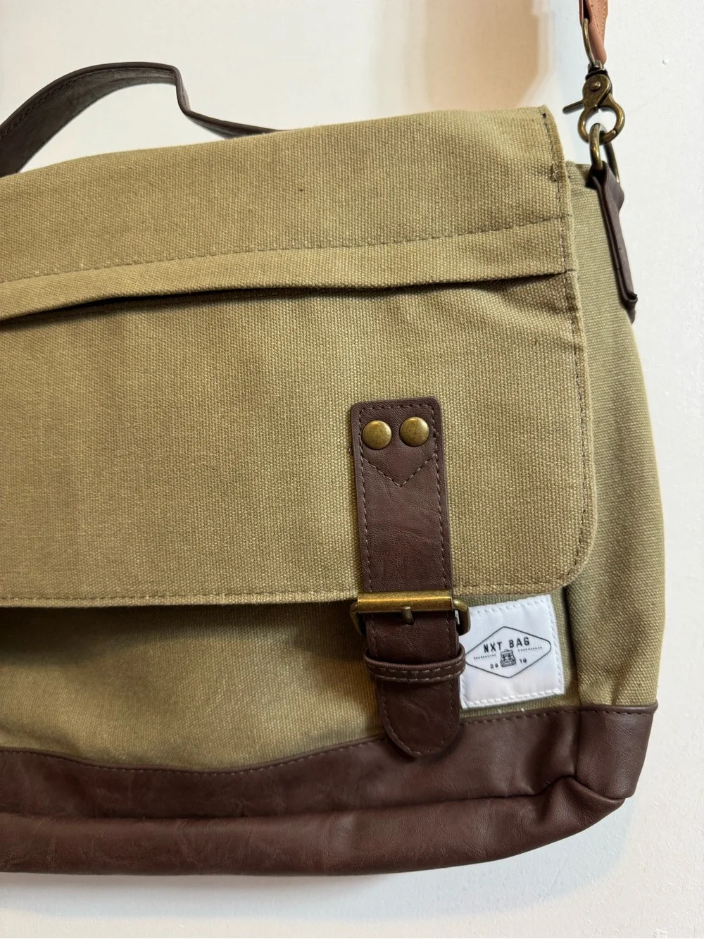 NXT BAG Messenger Bag